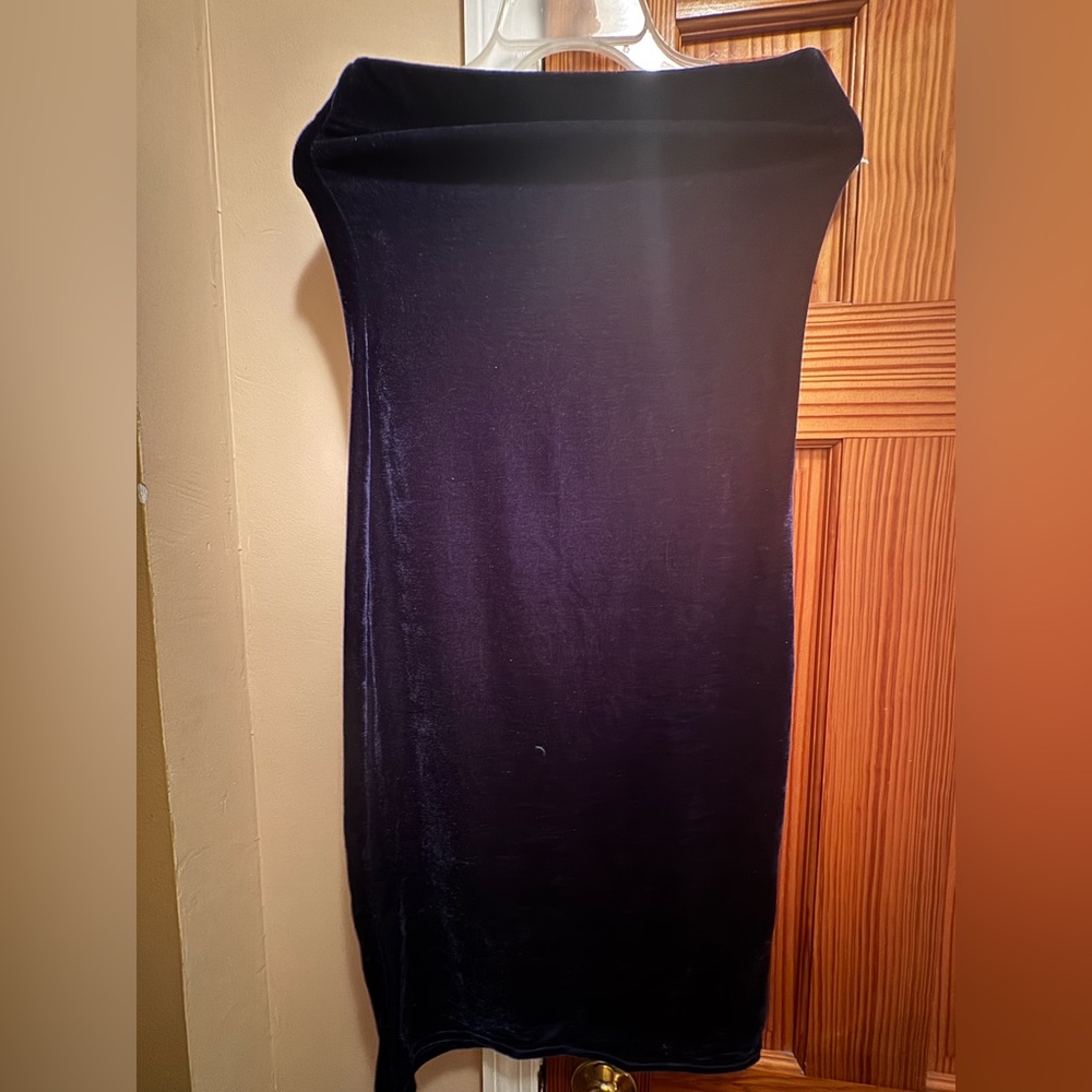 Elegant Velvet Strapless Dress